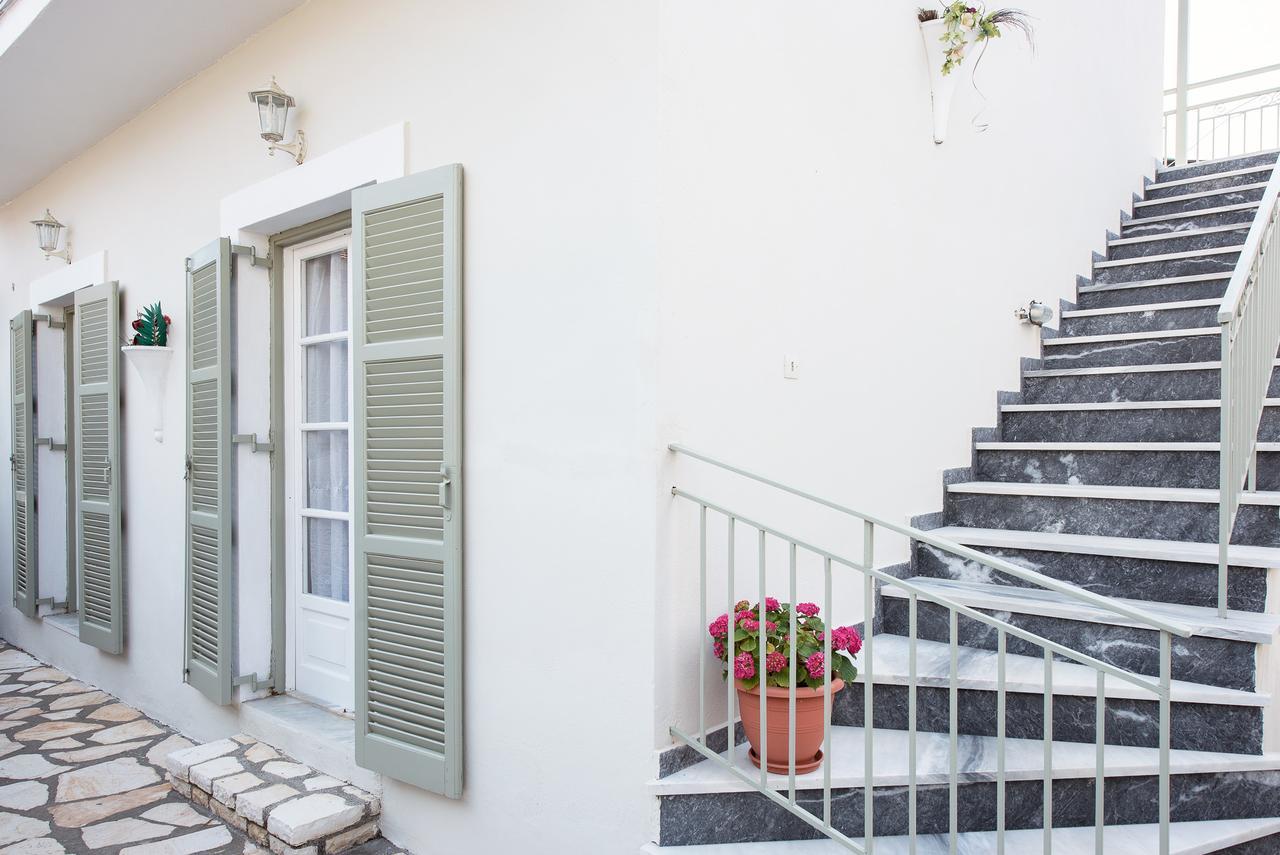 Apartamento The Orange Garden Kassiopi Exterior foto
